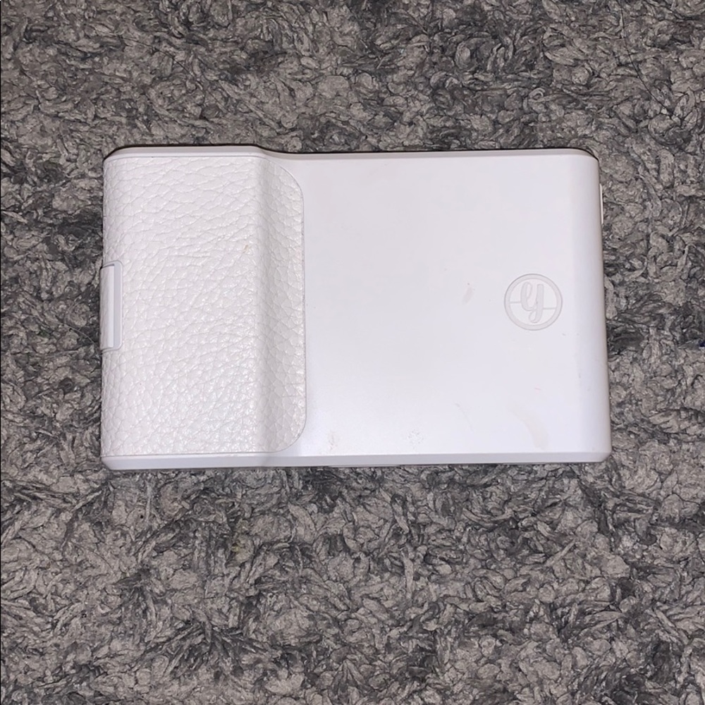 Prynt phone picture printer